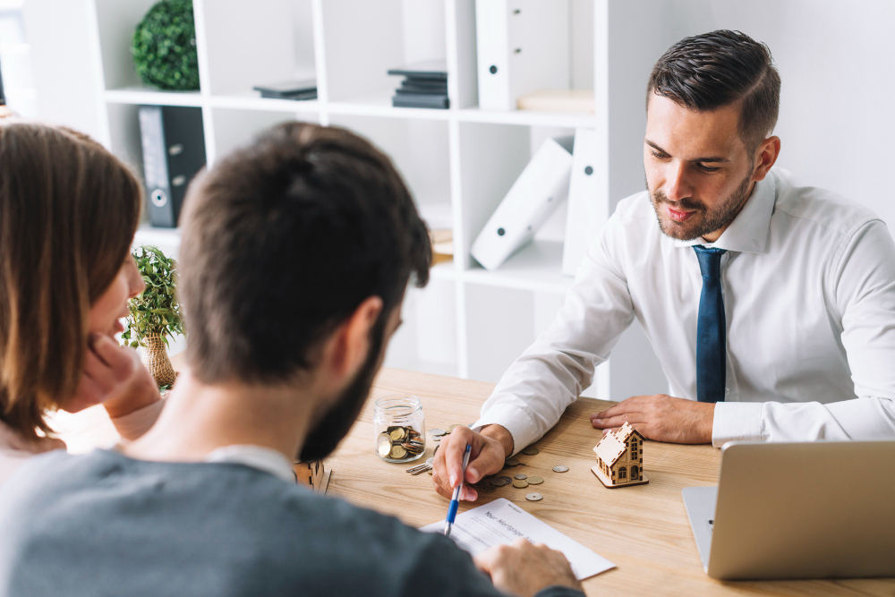Why Taking Out a Loan Will Help Your Credit in the Future